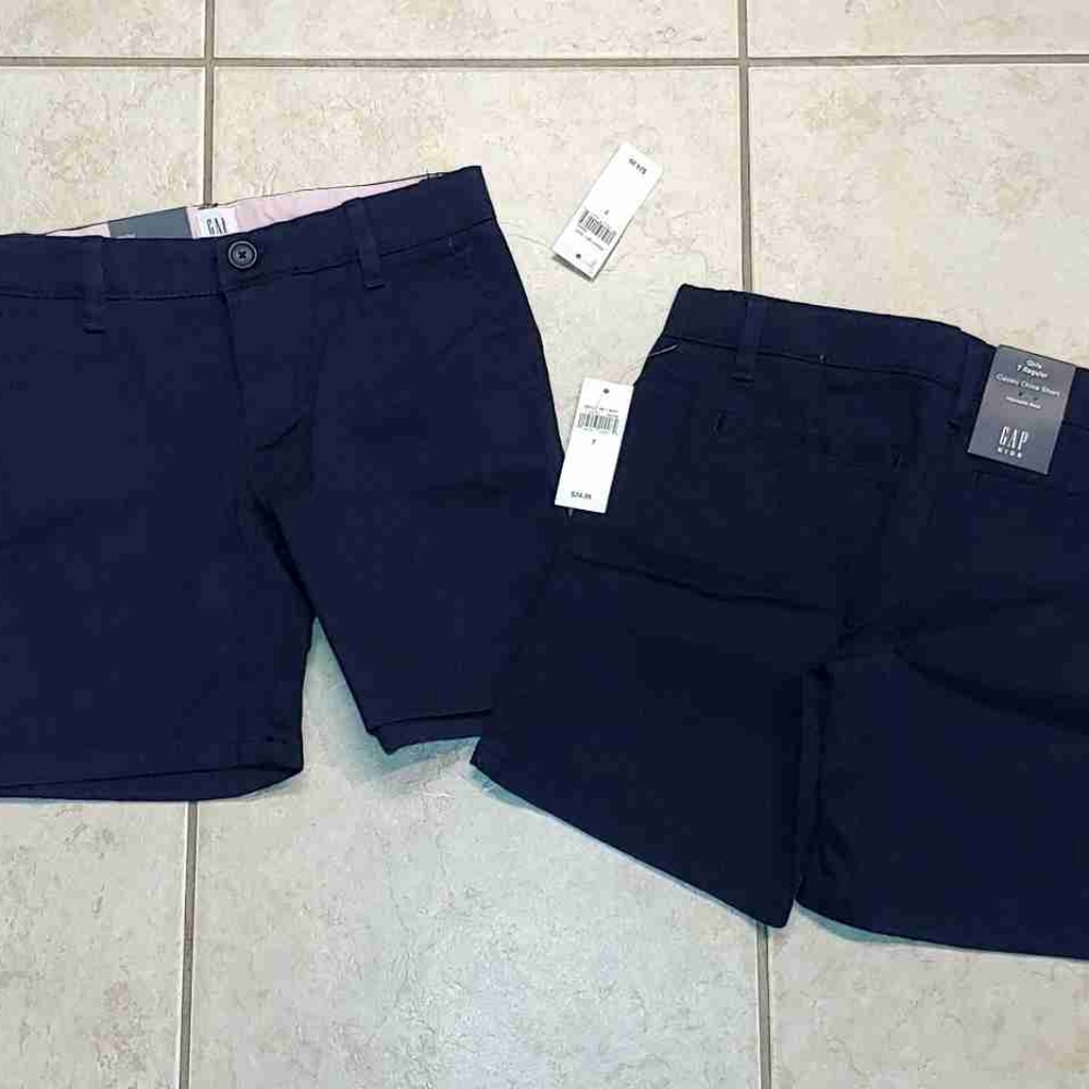 GAP Girls Chino Shorts Sz 10 - School Uniform